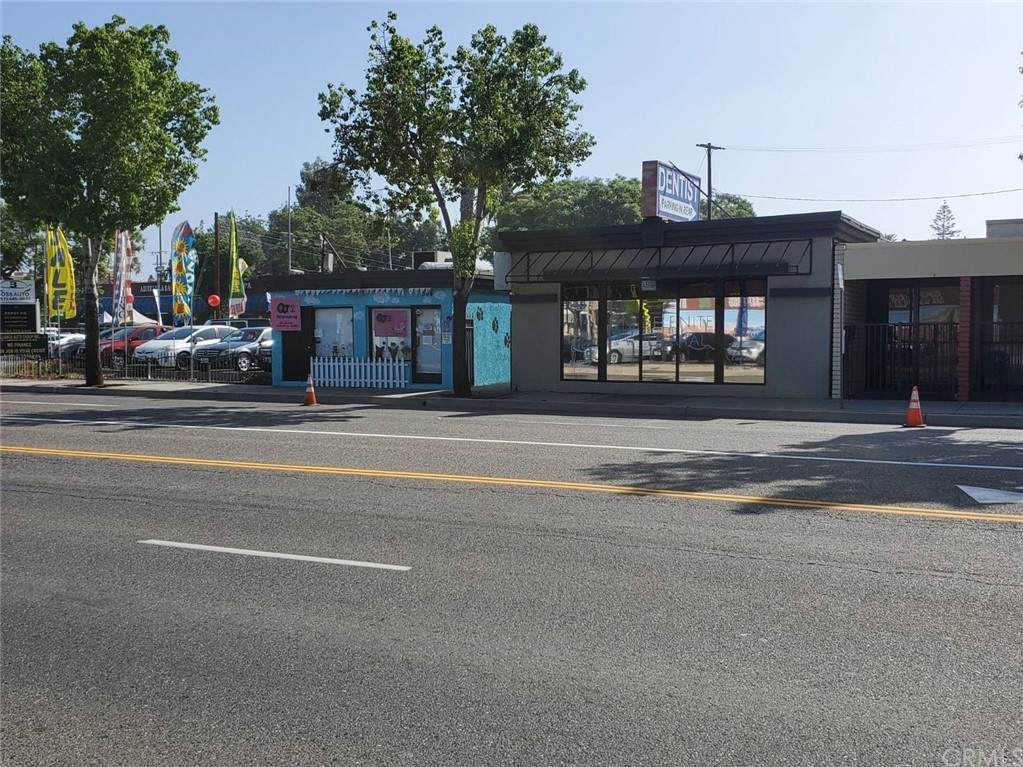 504 Harbor Boulevard - Photo 1