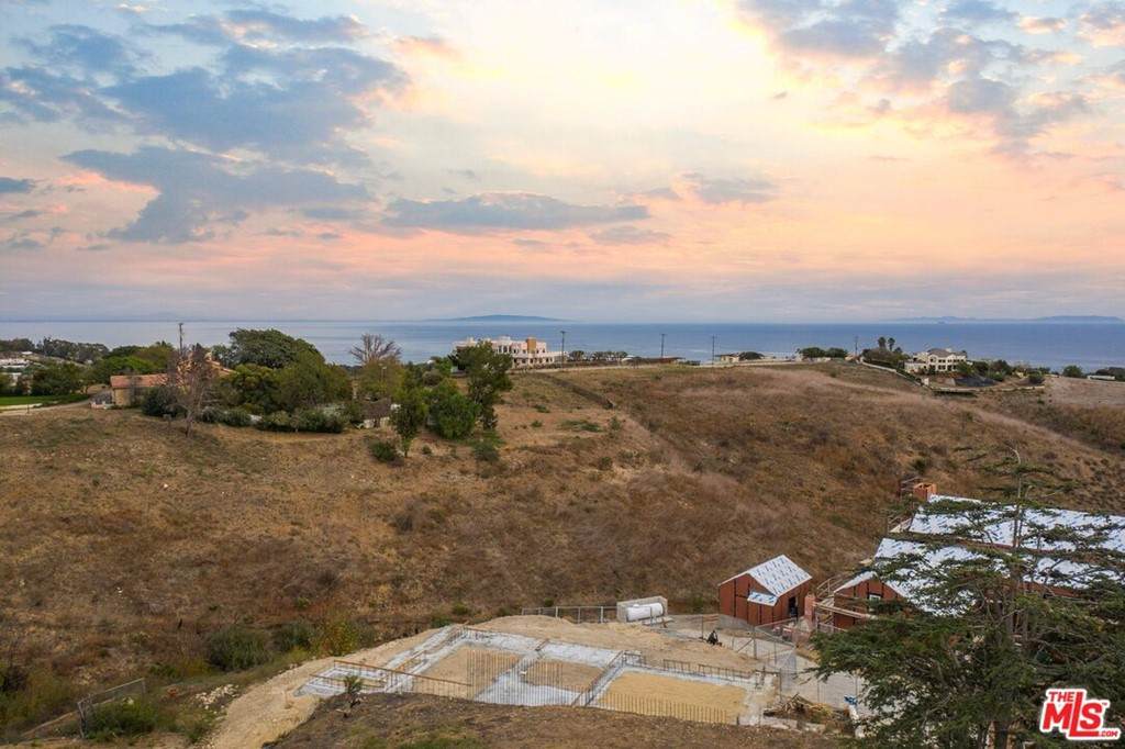 5904 Kanan Dume Road - Photo 1