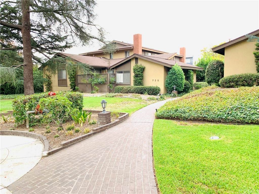 750 Arcadia - Photo 1