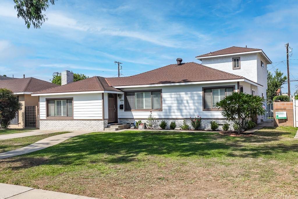 10701 Chestnut Street - Photo 1