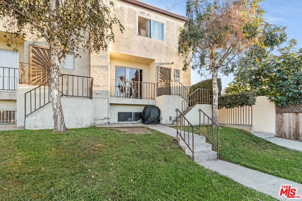 3134 145Th Street - Photo 1