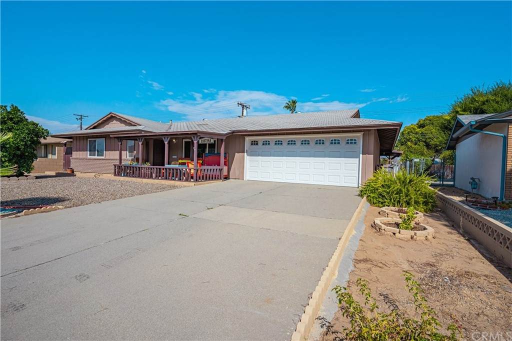 28798 Murrieta Road - Photo 1