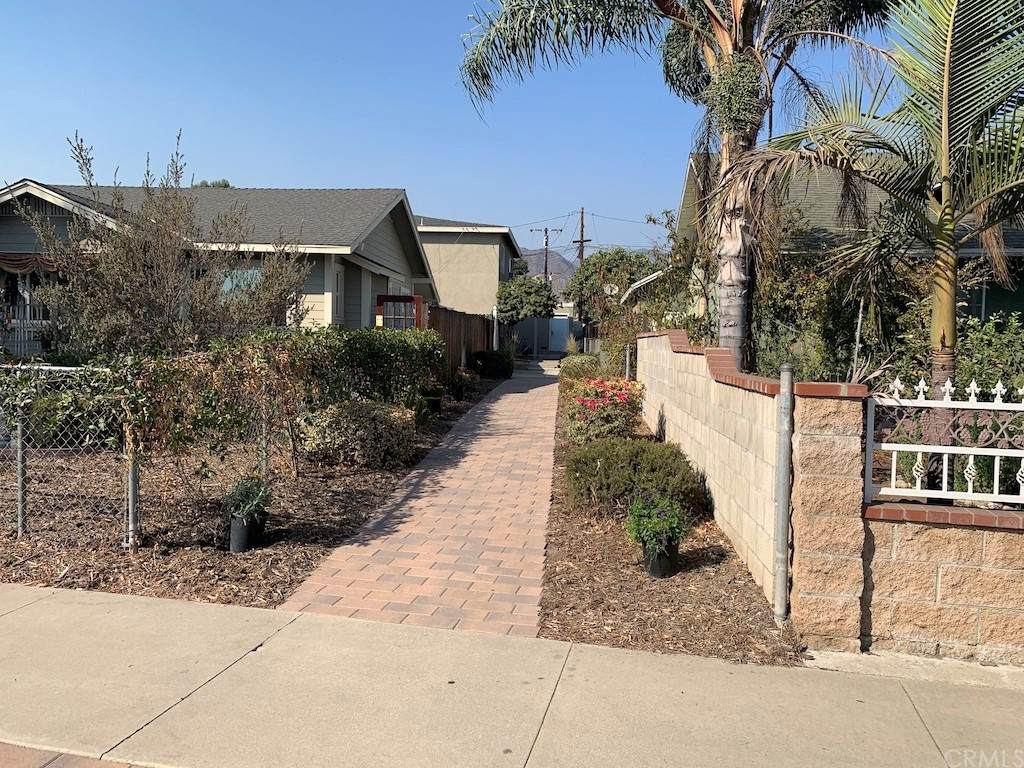 537 Crescent Drive - Photo 1