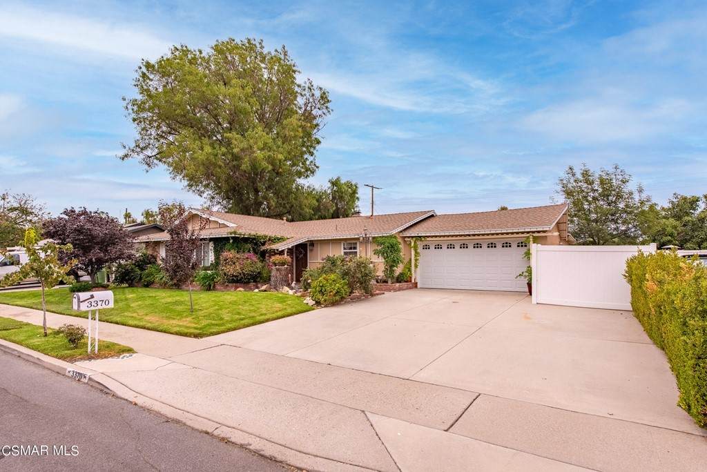 3370 Royal Avenue - Photo 1