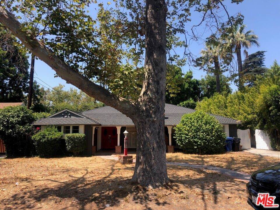 5149 Beeman Avenue - Photo 1