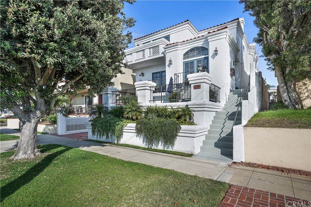520 Guadalupe Avenue - Photo 1