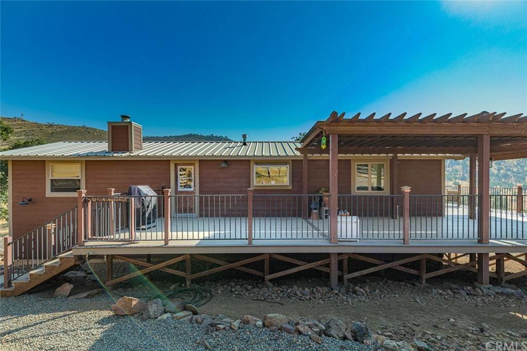 8153 Hunters Valley Road - Photo 1