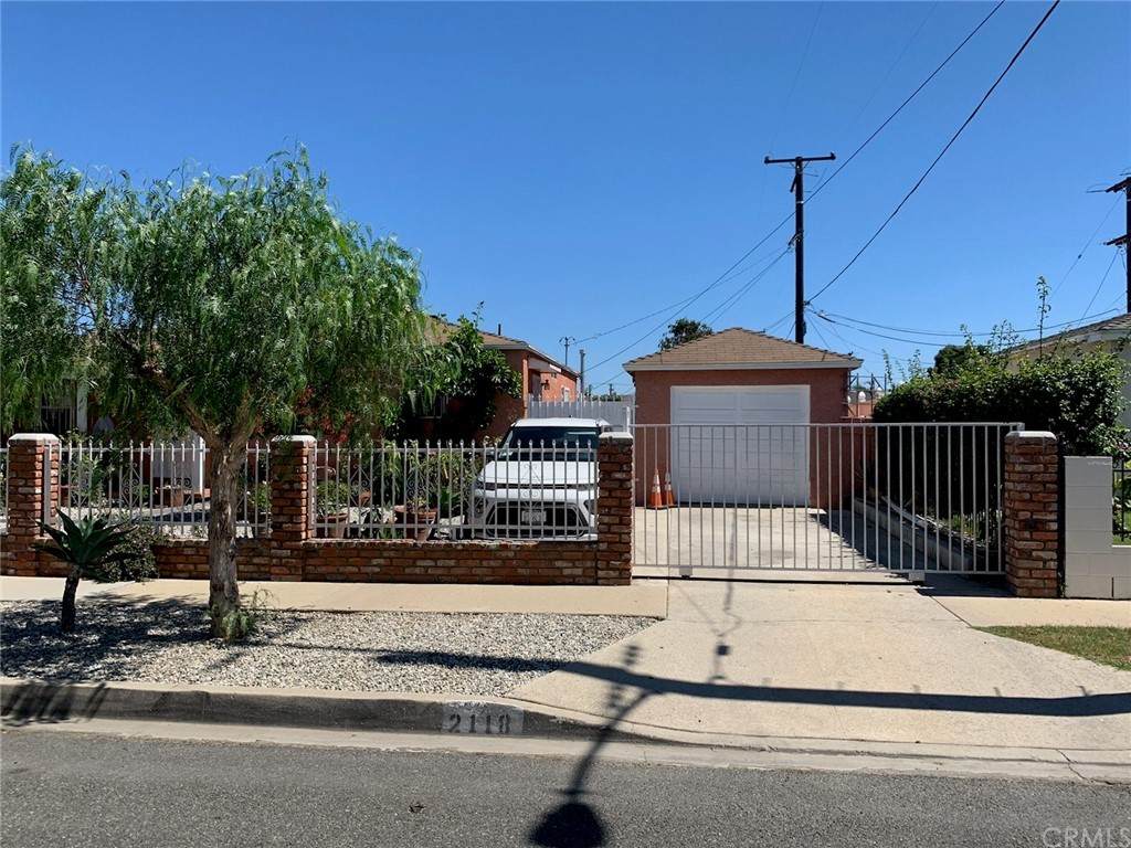 2118 Belhaven Avenue - Photo 1