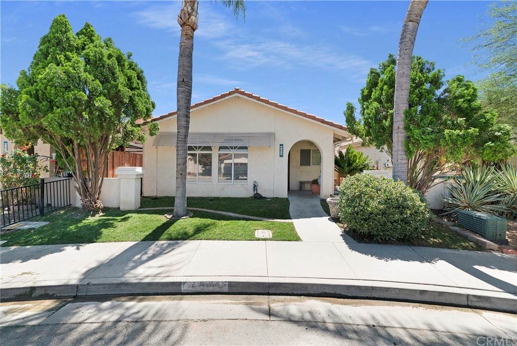 402 Reposo Street - Photo 1