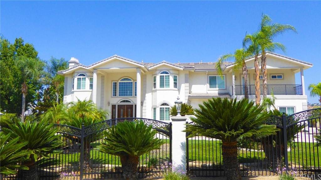 6912 Chartwell Drive - Photo 1