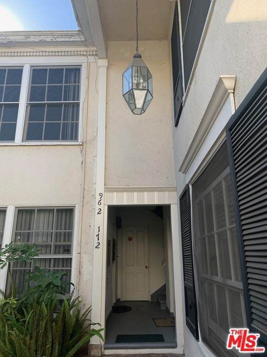 271 Spalding Drive - Photo 1