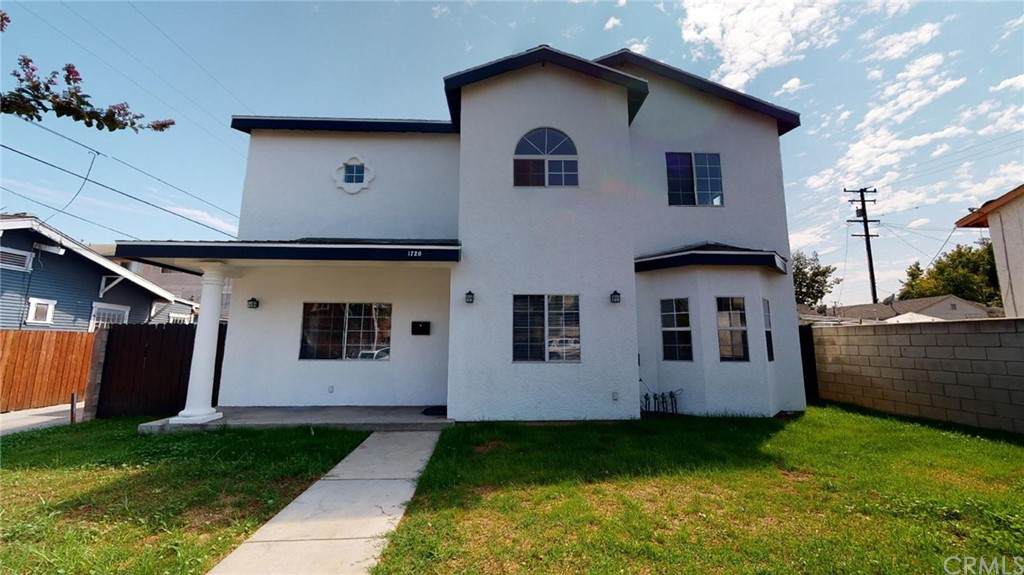 1720 10th Street - Photo 1