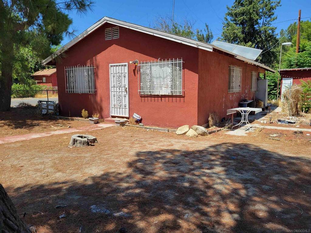 44654 Brawley Ave - Photo 1