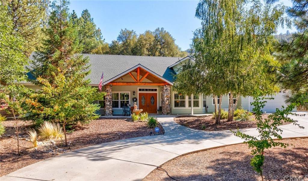 39367 Pine Ridge Road - Photo 1