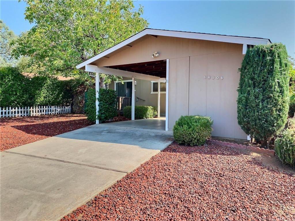 14104 Chestnut Lane - Photo 1