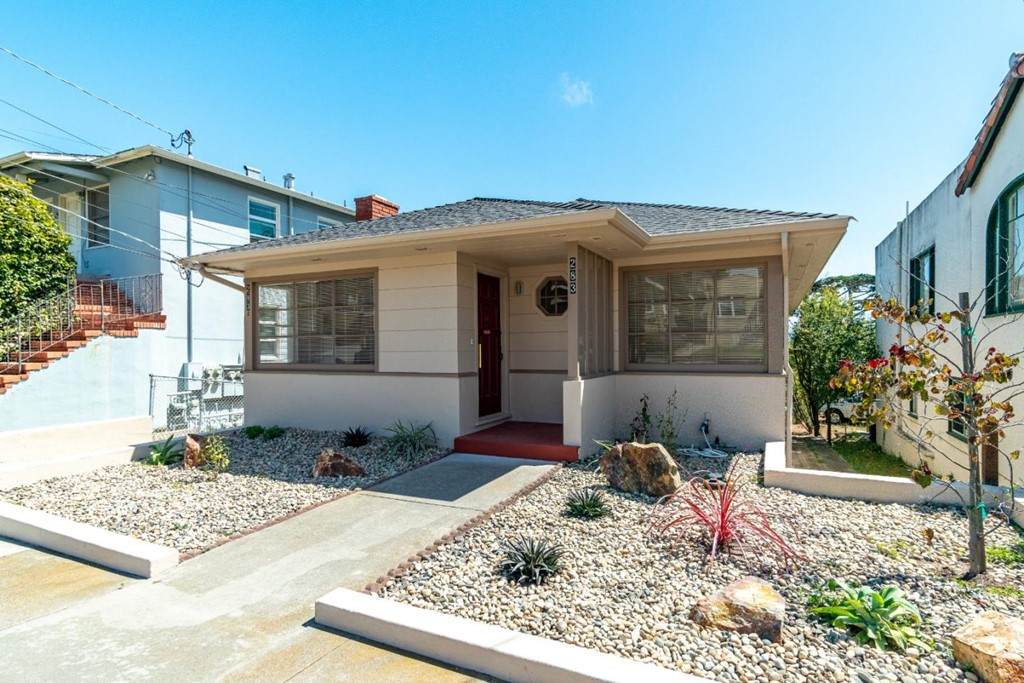 283 Larkin Street - Photo 1