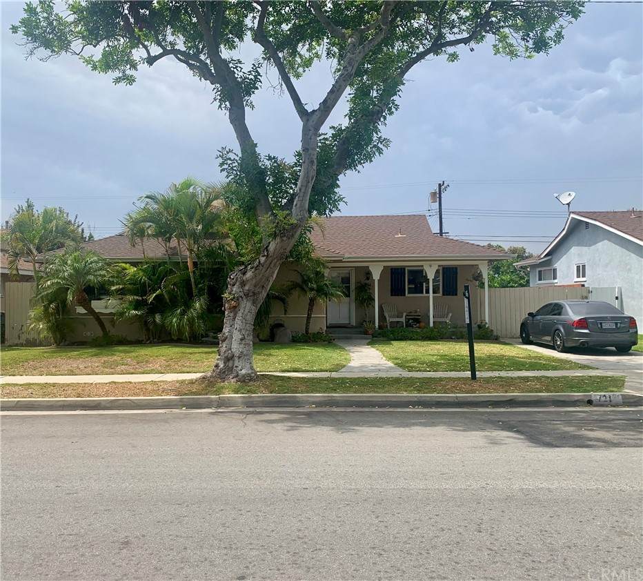 721 Kinley Street - Photo 1