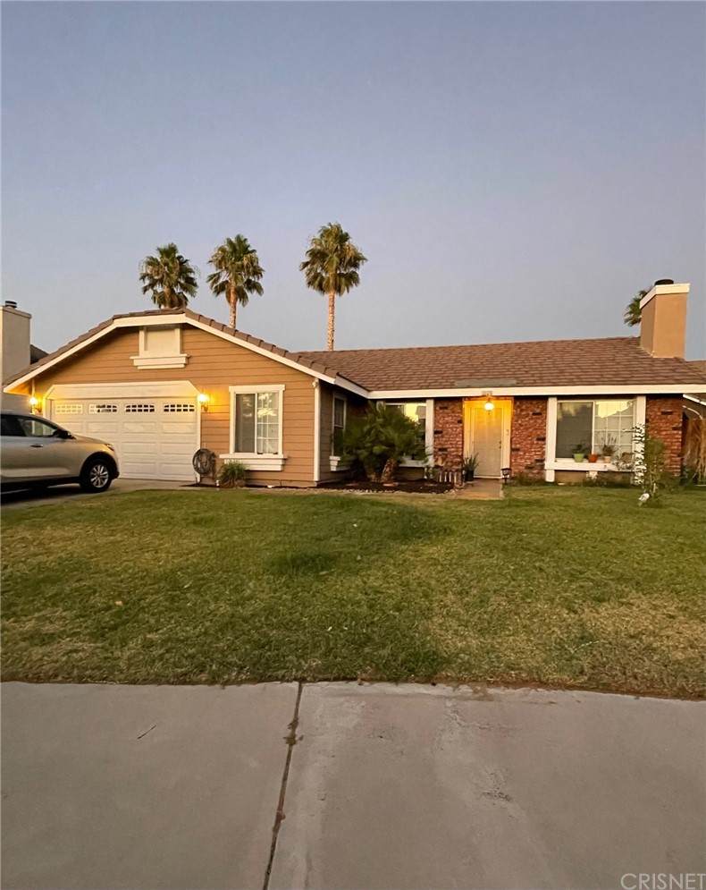 38124 Boxthorn Street - Photo 1