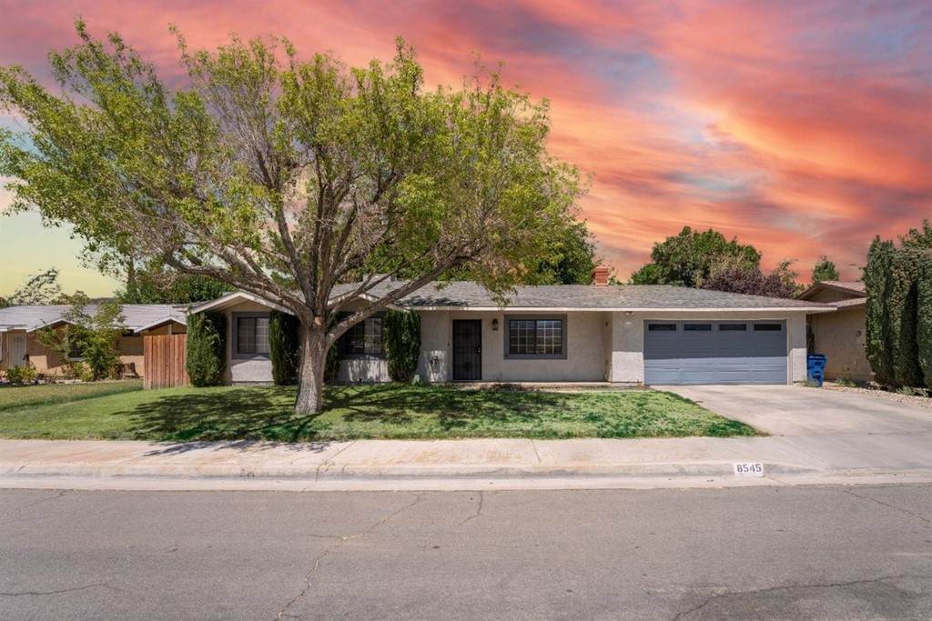 8545 U6 Avenue - Photo 1