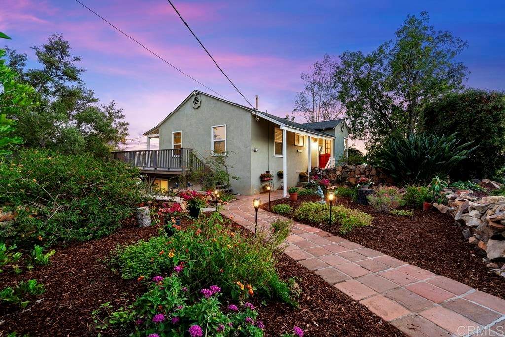 3725 Sinclair Lane - Photo 1