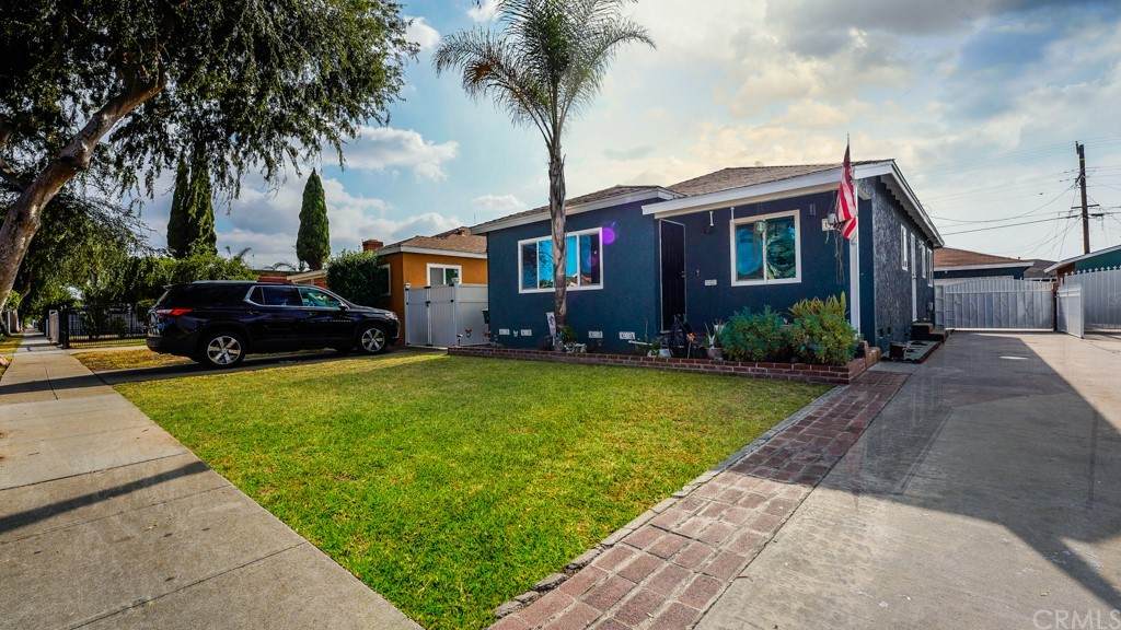 10105 San Gabriel Avenue - Photo 1