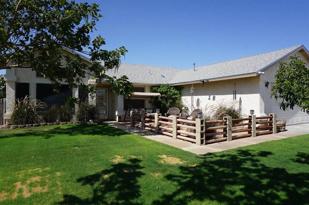 25666 Tamarisk Street - Photo 1