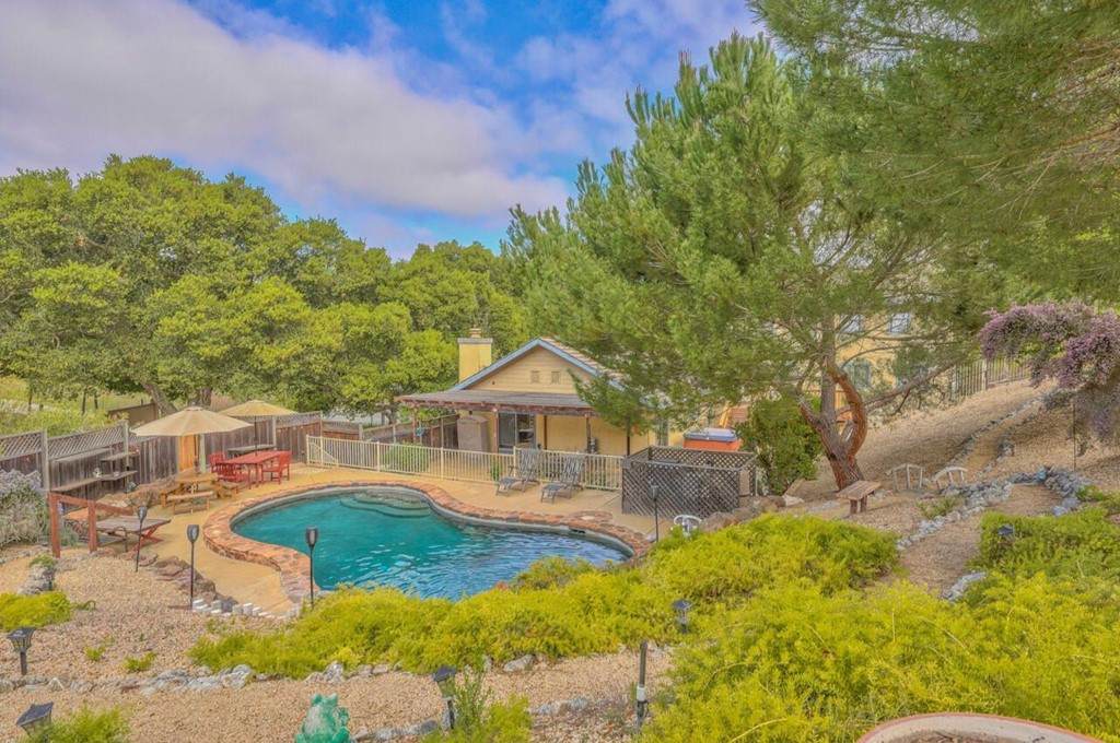 15849 Pleasant Valley Lane - Photo 1