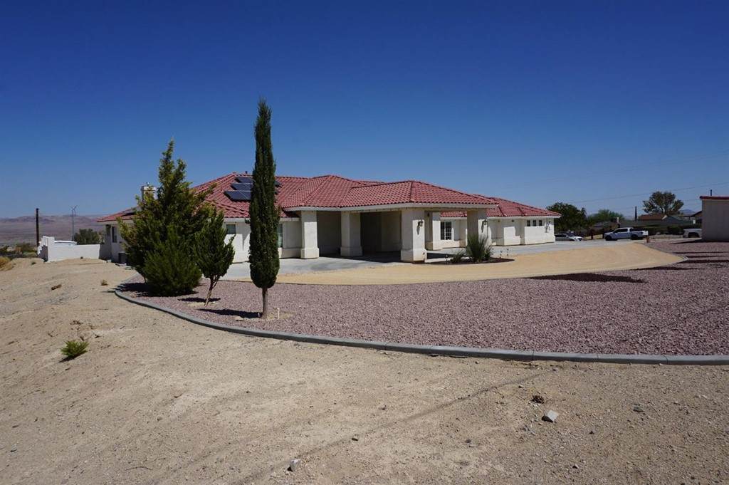 27862 Siderite Road - Photo 1