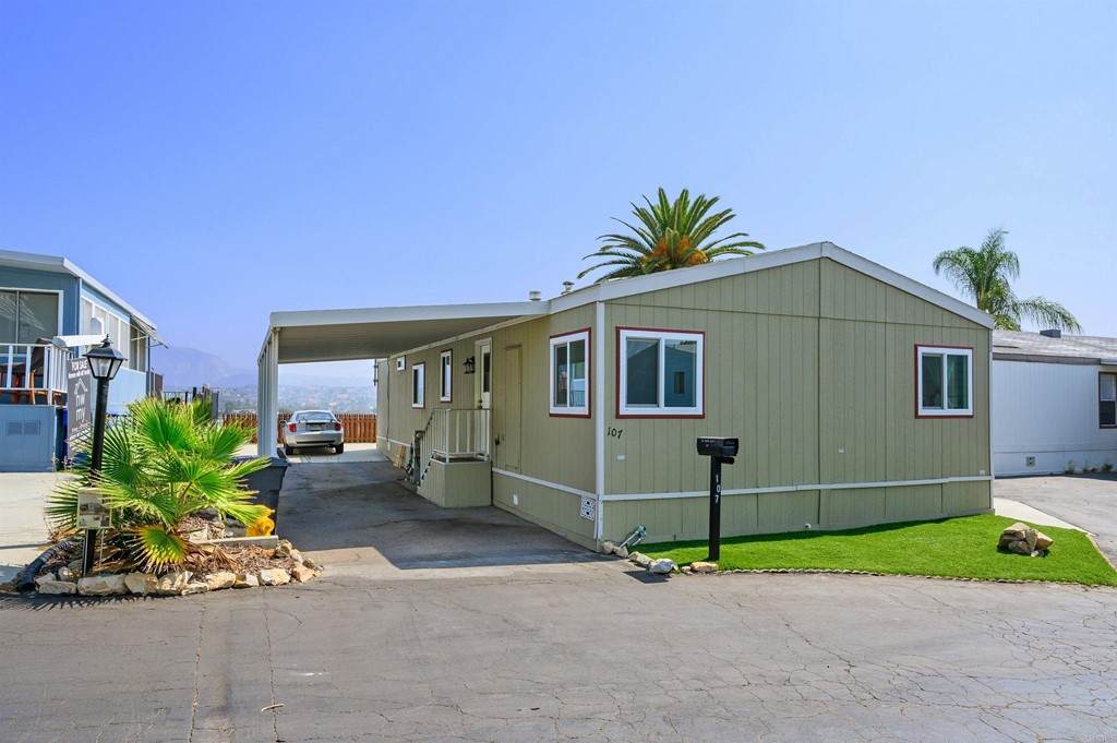 13162 Highway 8 - Photo 1