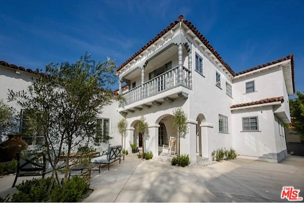 336 El Camino Drive - Photo 1