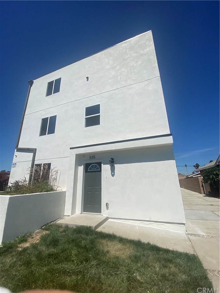 535 84th Street - Photo 1