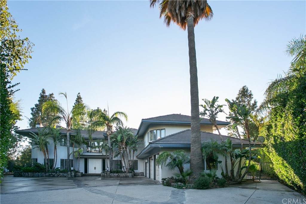 19246 Stare Street - Photo 1