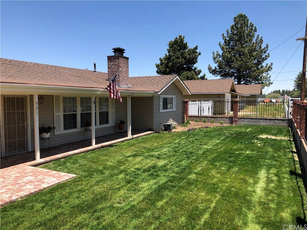 901 Fairway Boulevard - Photo 1