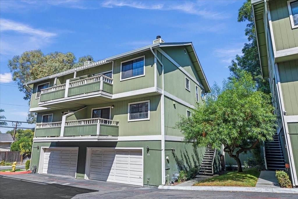 794 Apple Terrace - Photo 1