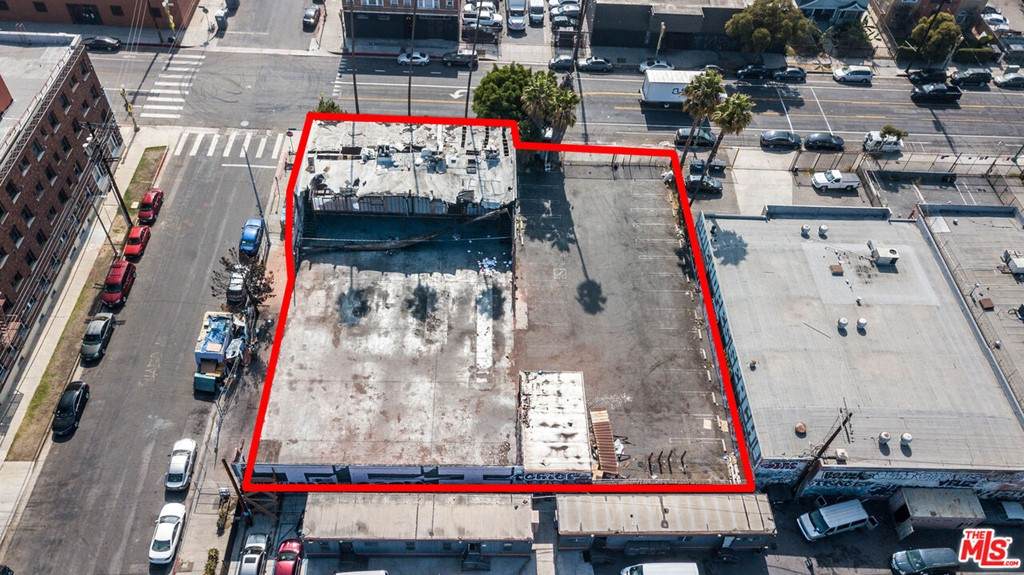 3801 Grand Avenue - Photo 1
