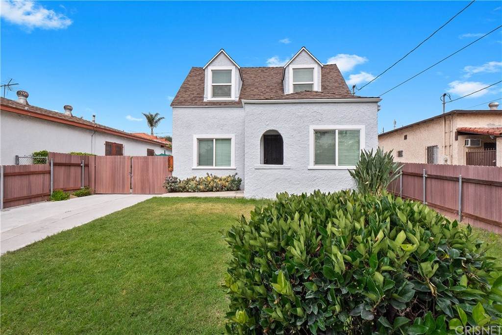 2857 Coolidge Avenue - Photo 1