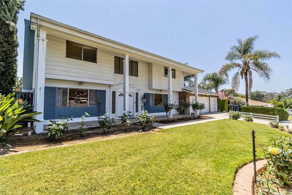 1607 Marjorie - Photo 1