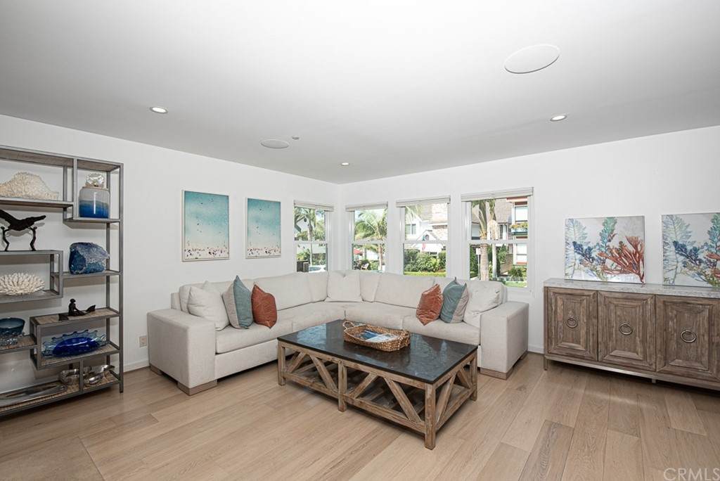214 Marguerite Avenue - Photo 1