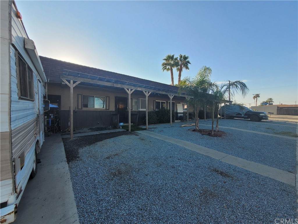 202 Elk Street - Photo 1