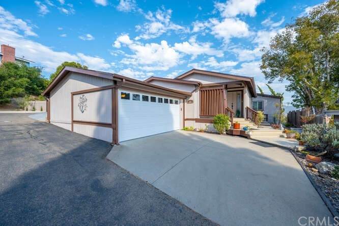 212 Meadow View Drive - Photo 1