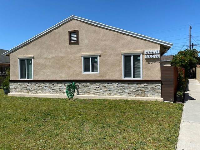 23411 Catskill Avenue - Photo 1