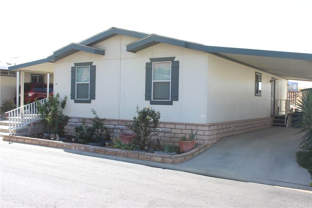 33600 Calimesa Boulevard - Photo 1