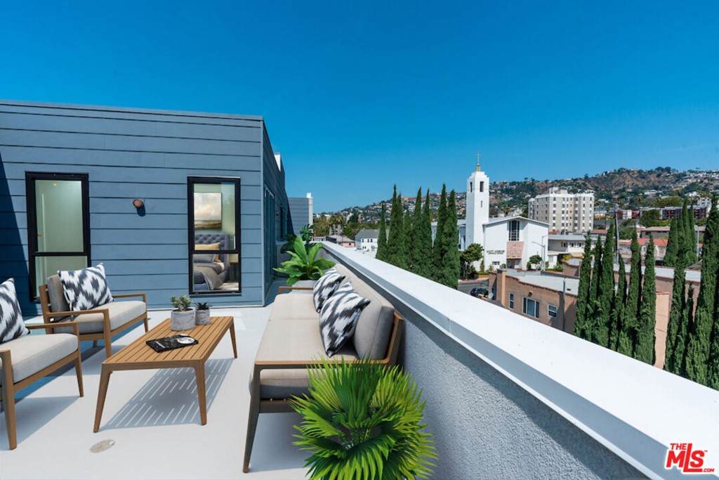 1250 Fairfax Avenue - Photo 1
