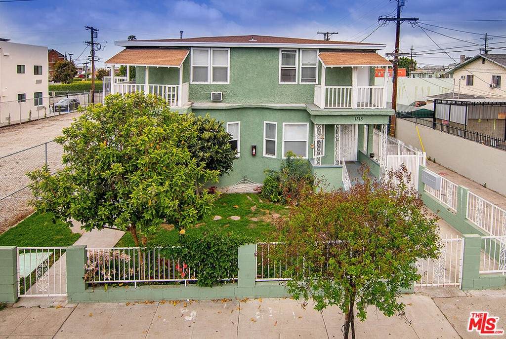 1315 Catalina Street - Photo 1