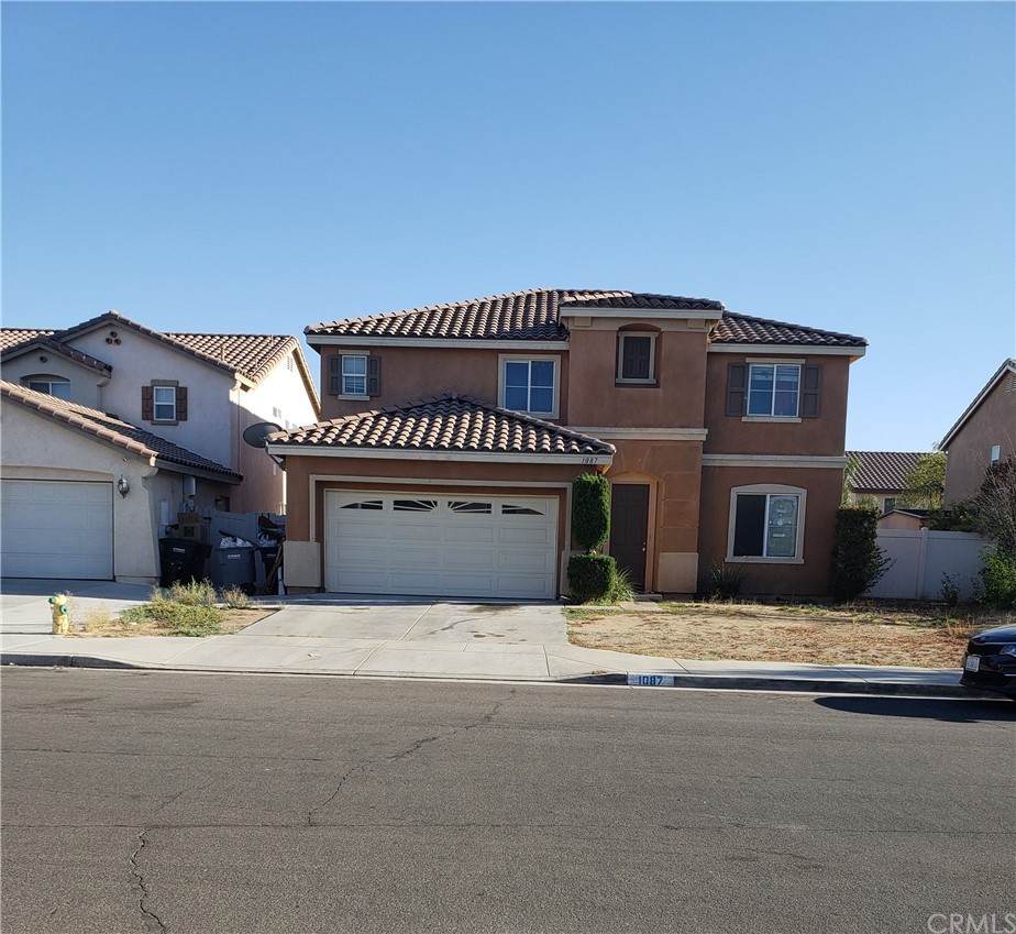 1087 Harrier Street - Photo 1
