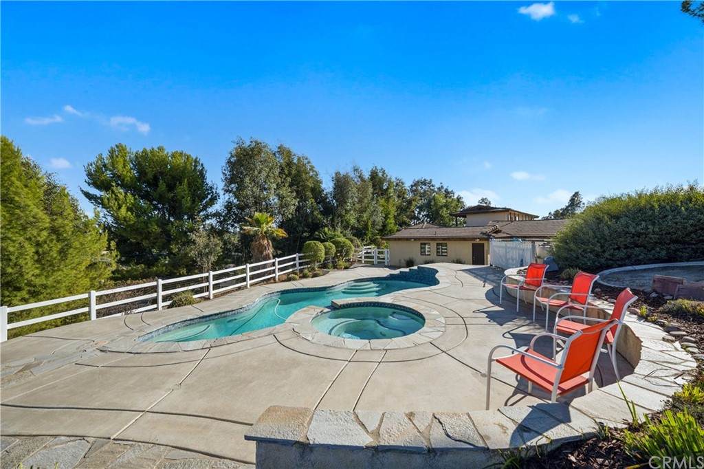 41580 Avenida Barca - Photo 1