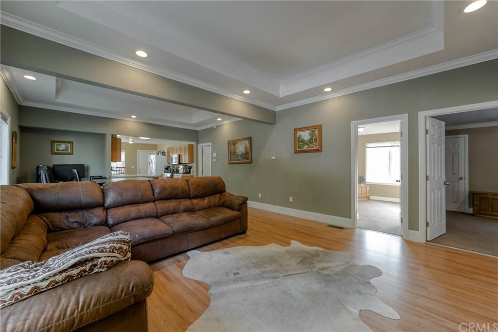 730 Lakeside Drive - Photo 1