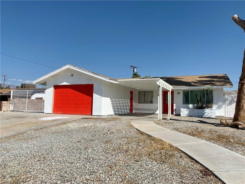 65786 4th Street - Photo 1