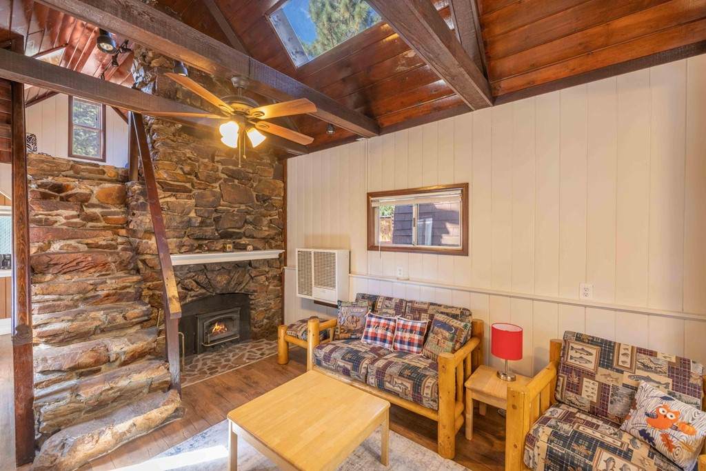 626 Elysian Boulevard - Photo 1