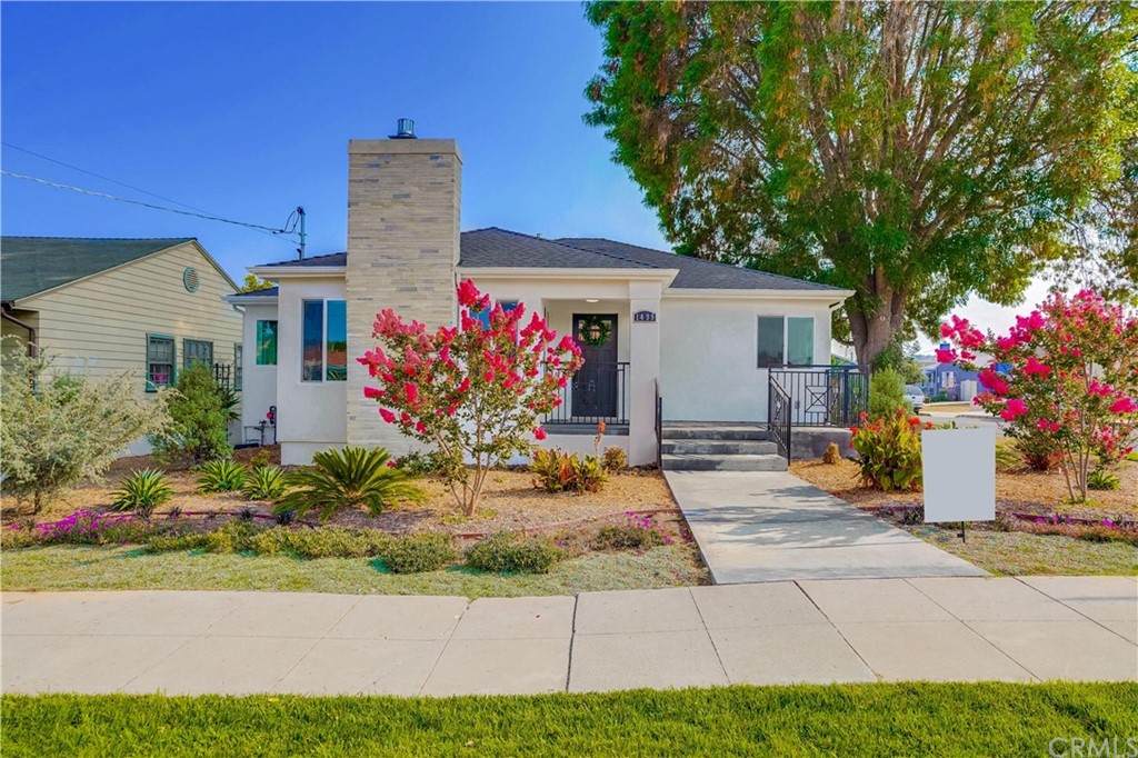 1499 Sepulveda Street - Photo 1